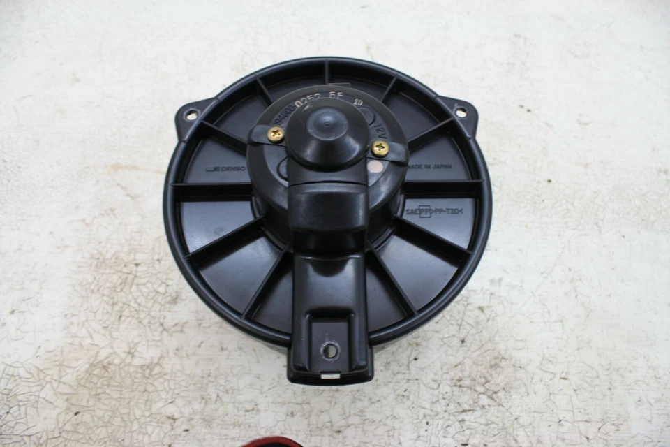 Mazda RX-8 SE Innenraumlüfter Lüftermotor Gebläsemotor 194000-0252 5F - Bild 3 von 4