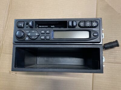 CLARION PN-9940U AUTORADIO KASSETTENRADIO FÜR NISSAN MIT ABLAGEFACH GEBRAUCHT !!