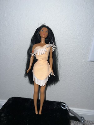 Disney Pocahontas 1995 Pocahontas Barbie 90s Mattel Disney Vintage