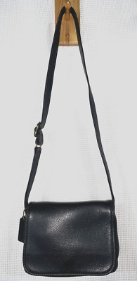 VTG COACH #B7B- 4929 USA BLACK PEBBLE LEATHER CROSSBODY HANDBAG