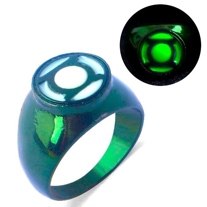 Buy DC Comics Green Lantern Light Up ring from The Noble Collection