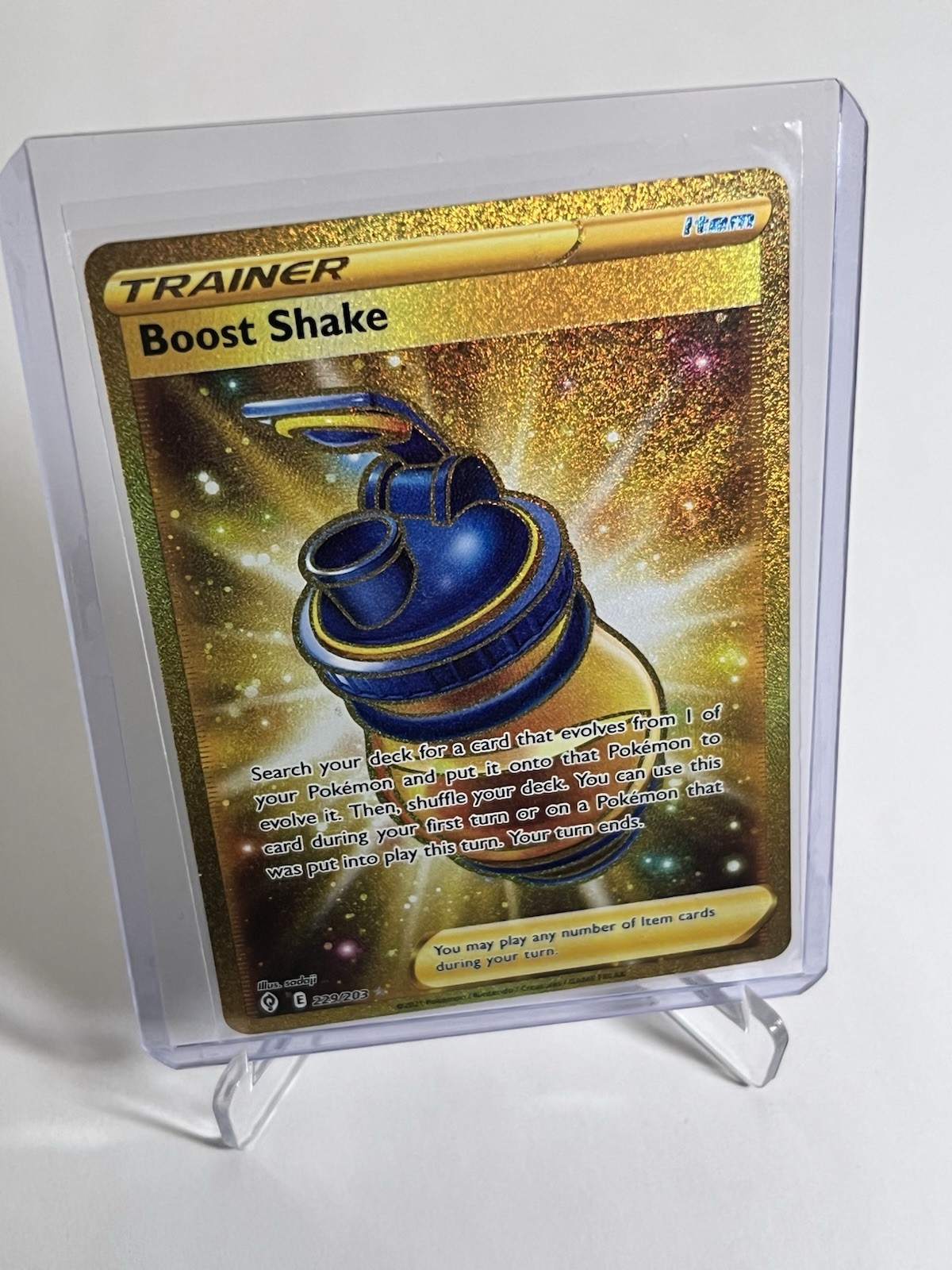 Pokémon Boost Shake (Secret) 229/203 SWSH07: Evolving Skies Holo Gold TCG NM