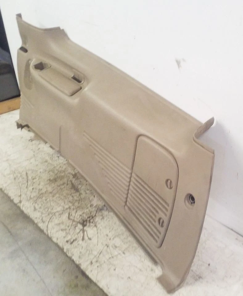 Tan Rear Right Passenger Quarter Panel Trim | 00 01 02 03 04 05 Ford Excursion Foto 2 de 4