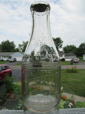 TREQ Milk Bottle Hood Hood's Dairy Lynnfield MA ESSEX CO 1940 Dairy Experts