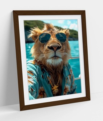 LÖWE MACHT URLAUB SELFIE - GERAHMTES WANDBILD POSTER PAPIERDRUCK