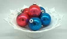 Vintage Christmas Ornaments Lot of 6 ~ 3 Red Shiny Brite 3 Blue Made in USA 2.5"
