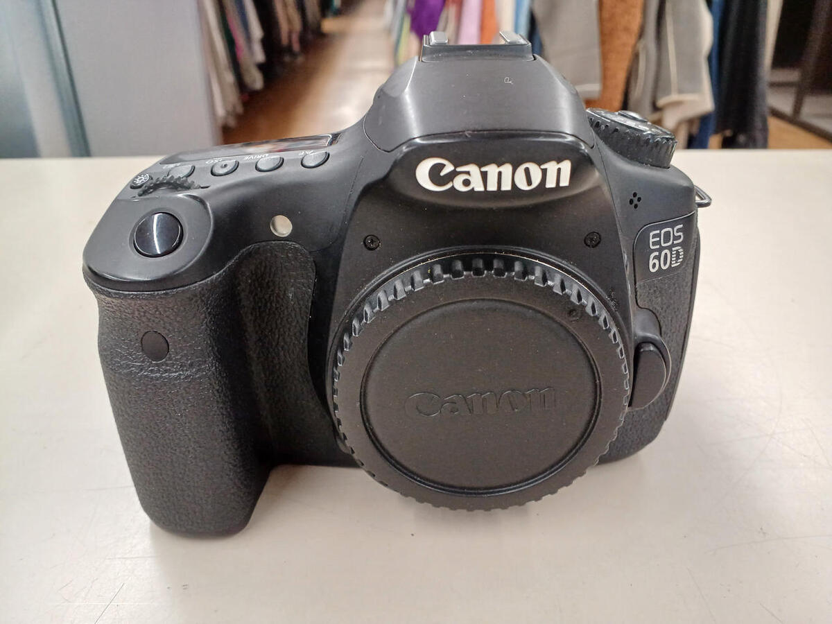 Canon Eos60D 18-55 55-250 Junk Digital Slr Double Lens Kit Canon Eos60D 18-55 55-250 Junk Digital Slr Double Lens Kit
