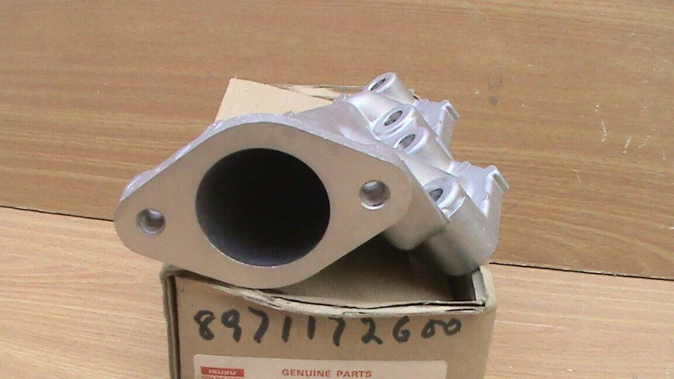 Adaptador de válvula EGR para camioneta Isuzu Chevrolet LUV Holden Rodeo UBS 4JG2 Foto 4 de 4