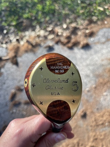 Right Handed Cleveland Classic RC85 Oil Hardened 5 Wood w/ Shaft