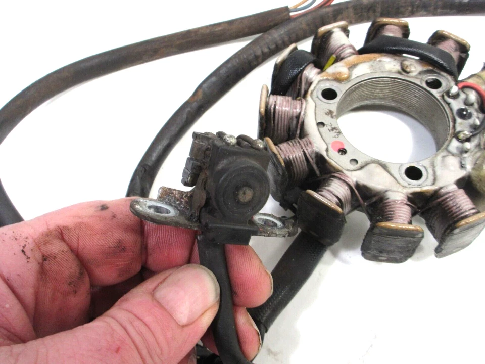 GOOD OEM SKI DOO 1999 MXZ X 440 & MXZ or SUMMIT 600 700 MAGNETO STATOR - Image 2 of 4