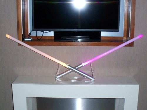 star wars lightsaber double desk mount display stand center piece cross sabers - Picture 7 of 13