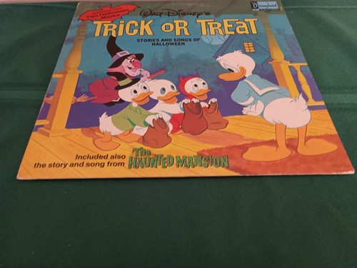 WALT DISNEY Trick Or Treat RARE 1974 Disneyland LP w/ MASKS  Halloween VINTAGE - Picture 12 of 19