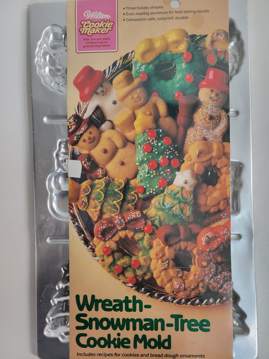 Wilton Cookie Mold Pan Wreath Snowman Tree Cookie Bread Dough