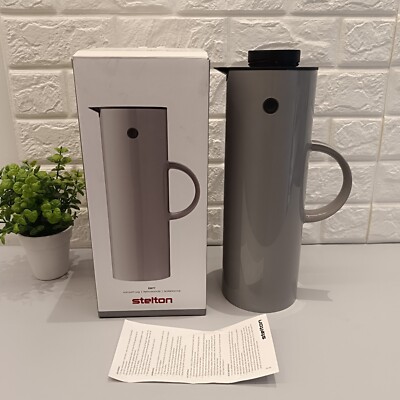Stelton EM77 Isolierkanne 1 Liter Flachmann Grau 2 Deckel Getränk Kalt Heiß Vintage Neu