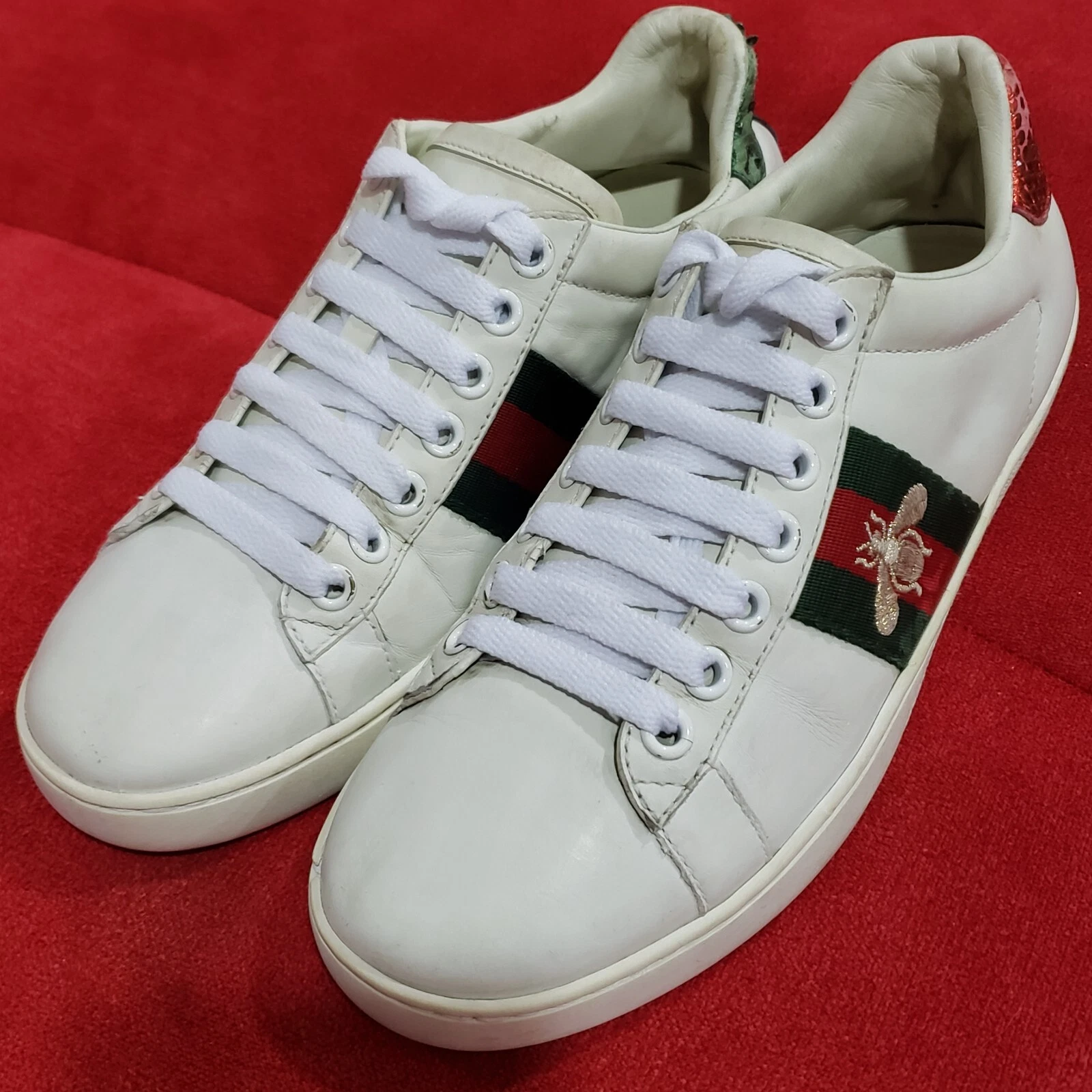 Baskets abeilles basses Gucci Ace EU 36 US 6 cuir blanc chaussures brodées