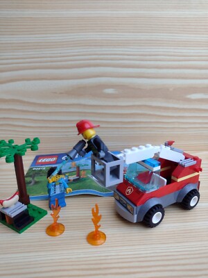 LEGO 60212 City Feuerwehr beim Grillfest 