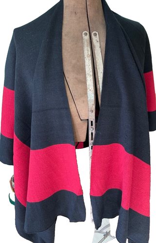 Top it off Stylish Red and Black Knit Wrap - Picture 4 of 9