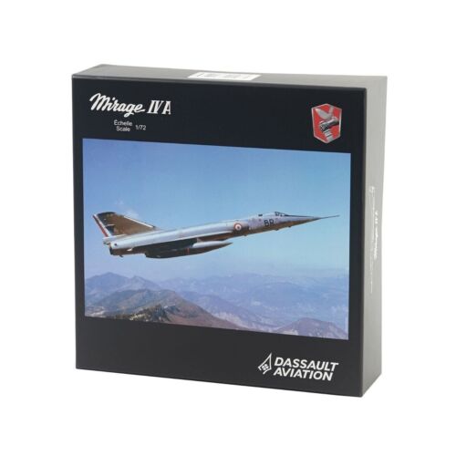 Dassault Aviation 1/72 Mirage IV A no. 9 Tamouré French Strategic Nuclear Bomber - Picture 7 of 10