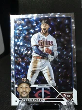 2023 Topps BYRON BUXTON #25 Superbox Silver Ice Foil Parallel SP Minnesota Twins