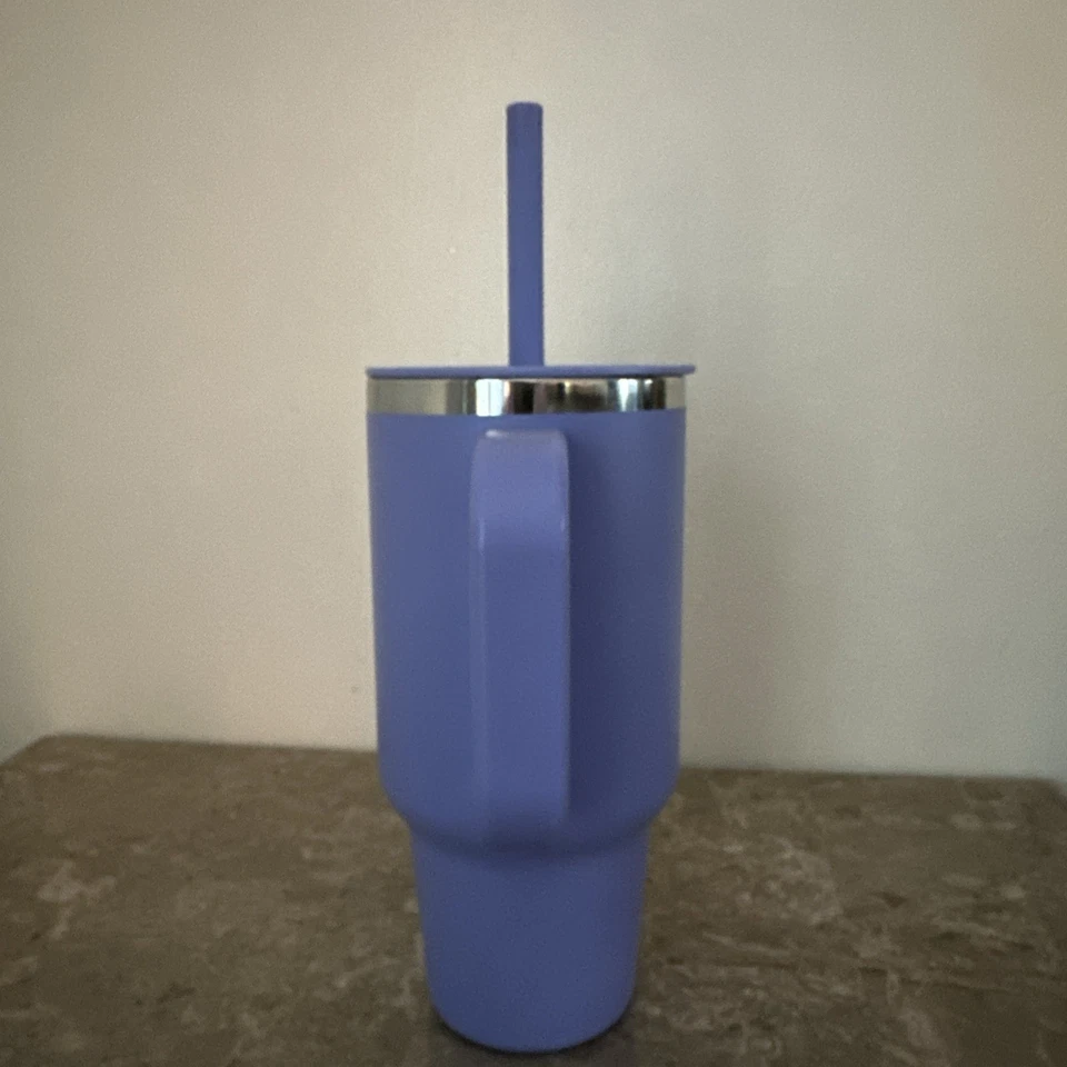 Hydro Flask vacuum-insulated stainless steel travel tumbler with lid and straw - Image 3 of 4