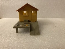 HO Scale Elevated Freight Platform 11964-S3069-725