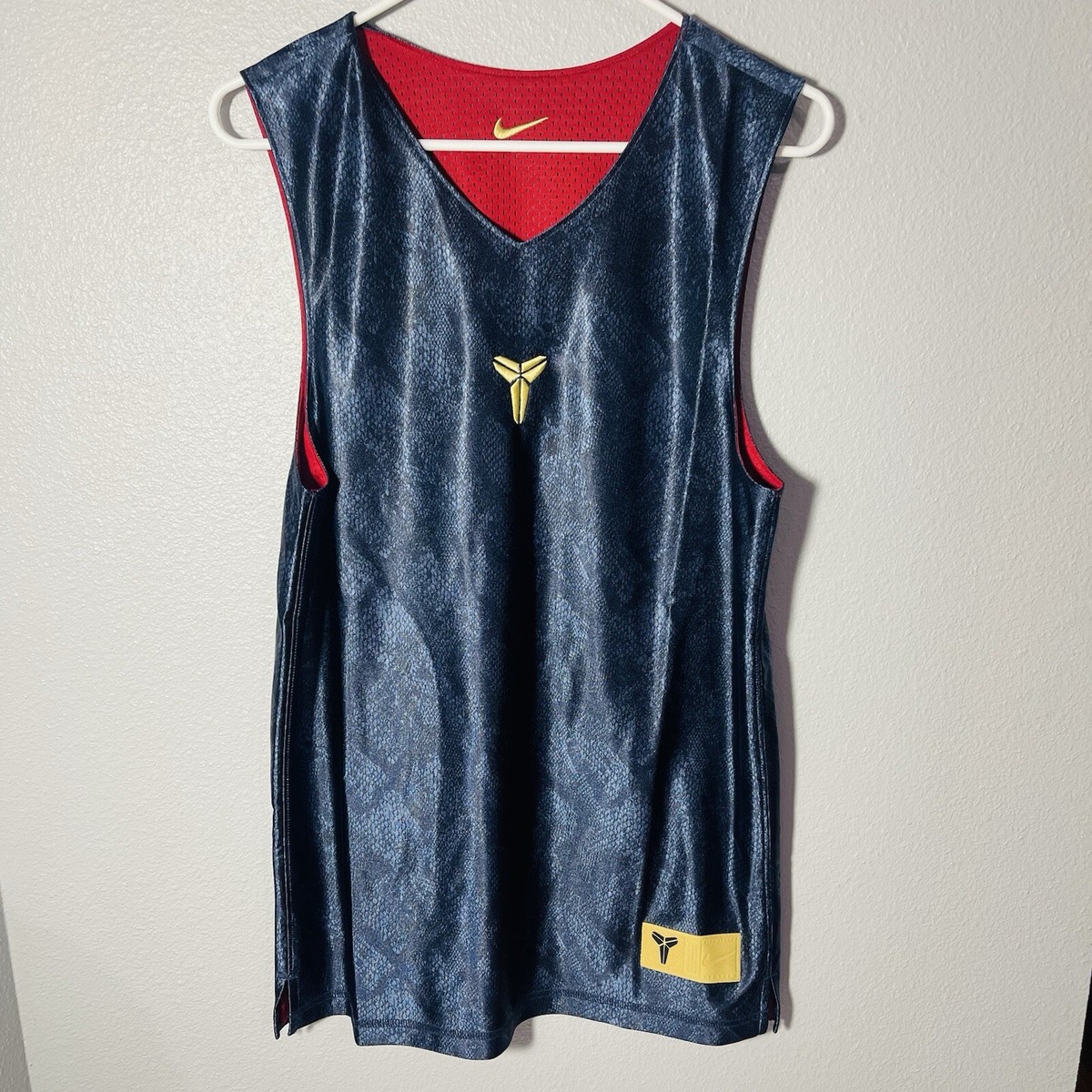 Men's Size XS - Nike Kobe Bryant Dri-Fit Reversible Jersey FZ0934
