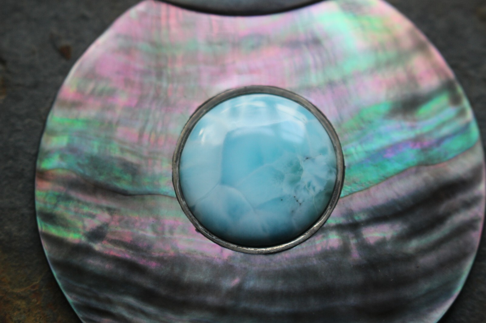 Larimar collier argent 925 pendentif nacre grise pour tenue d'été