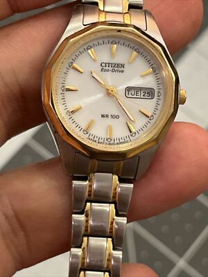 Citizen Women's Ladies Eco Drive WR 100 Wrist Watch E001-S082647 Working