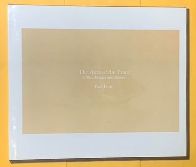 The Aura of the Trace: Offset Images and Stories