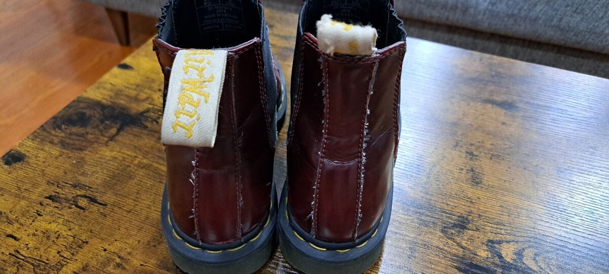 Dr Martens 2976 Vegan Chelsea Boot AW004 Cherry Red US Men's Dr Martens 2976 Vegan Chelsea Boot AW004 Cherry Red US Men's