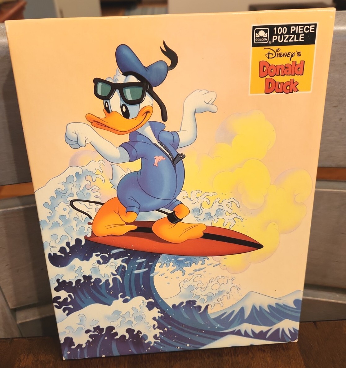 Vintage Disney Surfing Donald Duck - 100 Piece Golden Jigsaw