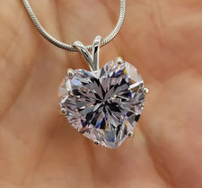 Amazing 1.50 Ct Heart Cut White Solitaire Diamond Pendant