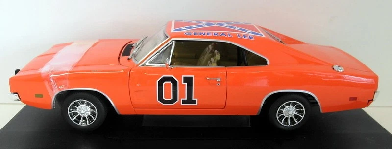 Joyride 1/18 Scale 32485 General Lee Standard vers Dukes of Hazzard - Image 3 of 4
