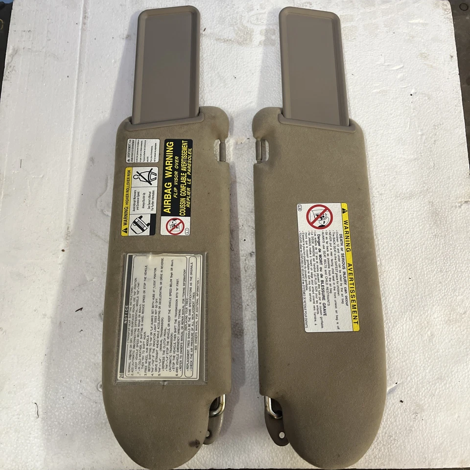 Juego de parasol izquierdo y derecho Toyota Tacoma 1995-2004 OEM marrón Foto 3 de 4