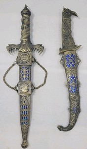 MEDIEVAL Dagger knife set Gothic KNIGHT Dragon Crown and  Knife