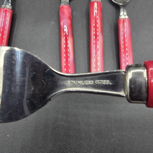 20 Piece Set of Red Marbled Acrylic Handle Stainless Flatware Service for 4 - Picture 15 of 15