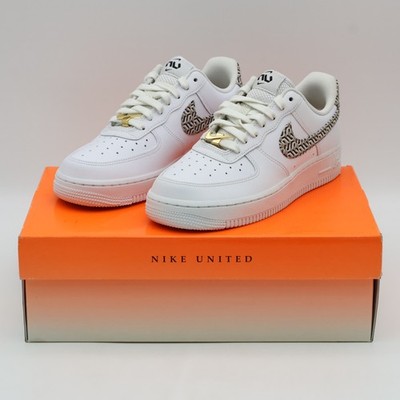 Size 10.5 - Nike Air Force 1 LX United in Victory - White W for