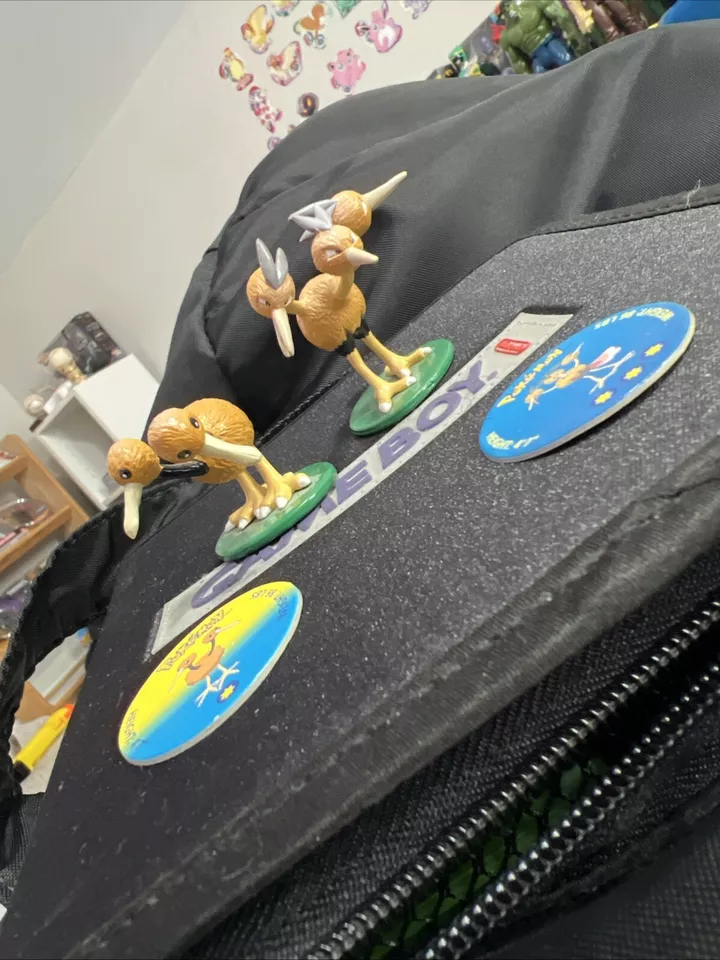 Figuras de colección 1999 Tomy Nintendo Pokemon Doduo y Dodrio CGTSJ con Pogs Foto 4 de 4