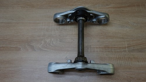 Columna de dirección yugo superior e inferior Suzuki GSR750/GSR 750 2011 - 2016 - Imagen 5 de 7