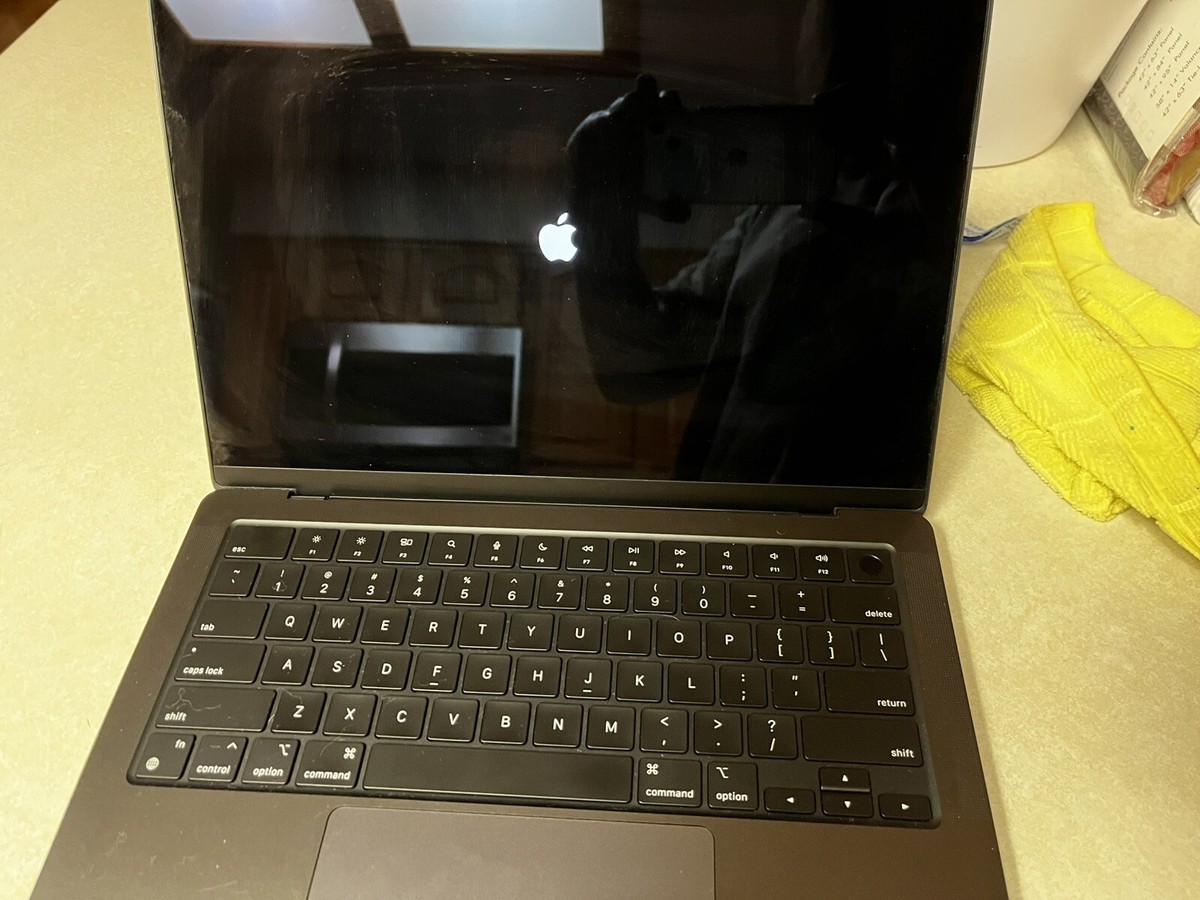 Apple MacBook Pro M3Pro 36GB 512GB 14core 14.2R Space Black