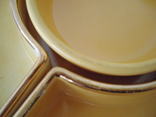 Vintage Fiesta YELLOW & GOLD RELISH TRAY w/ Inserts ~ RARE ~ - Imagen 7 de 22
