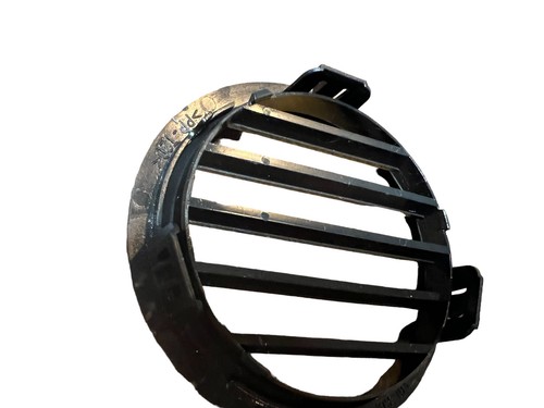 2004-2010 VW TOUAREG - Front AIR VENT Grille 7L6819103 - Picture 4 of 6