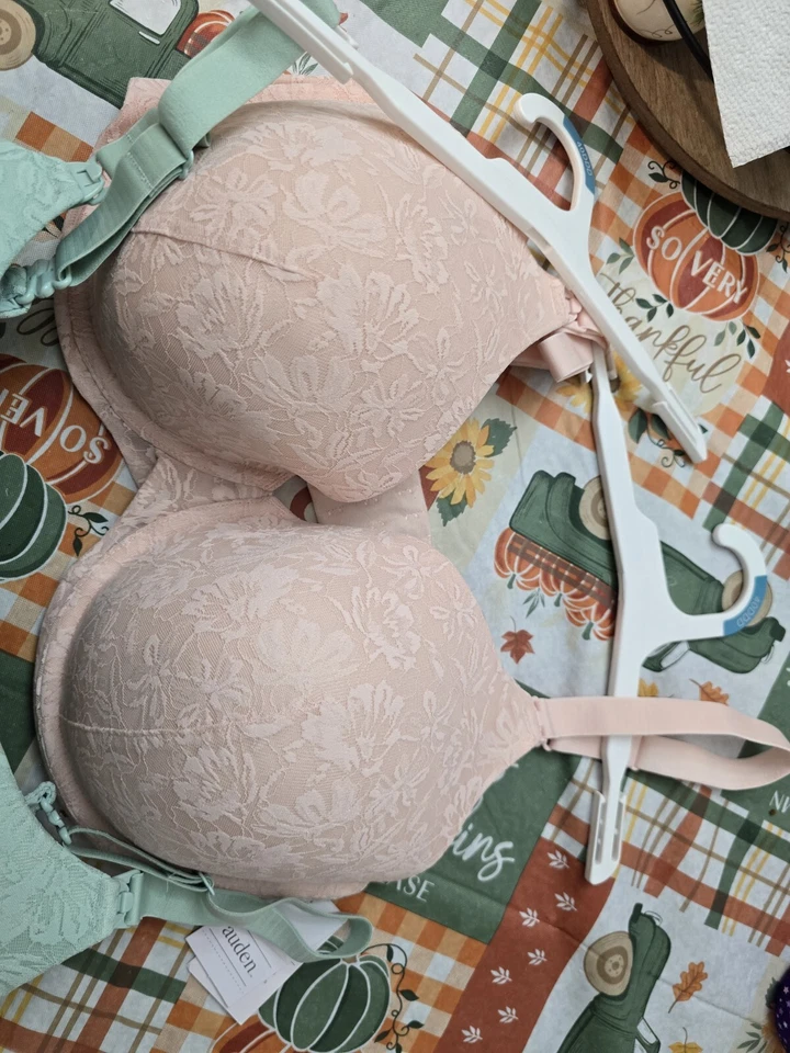 New! AUDEN Womens Lined Underwire Back Close Nursing Bras Pink & Green 40DDD - Image 2 of 4