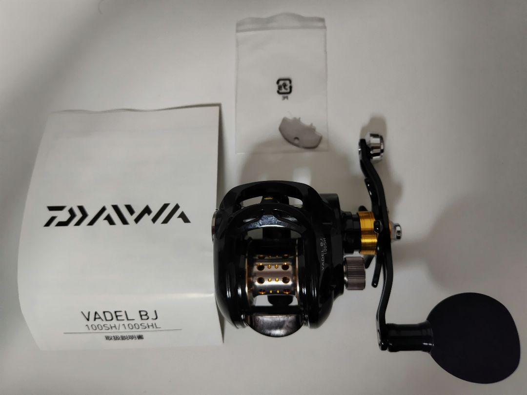 DAIWA VADEL BJ 100 SH Baitcasting Reel New Unused with Handle Tool 