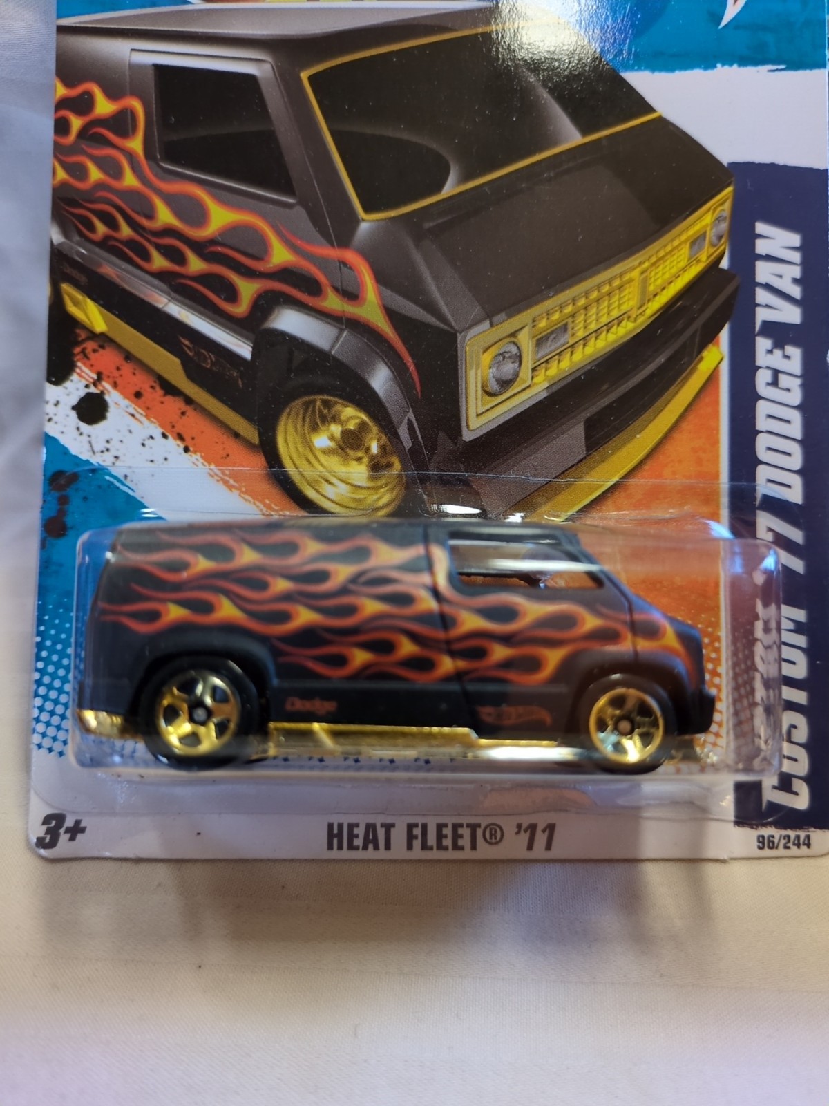 Hot Wheels CUSTOM '77 DODGE VAN Black HEAT FLEET '11 6/10 