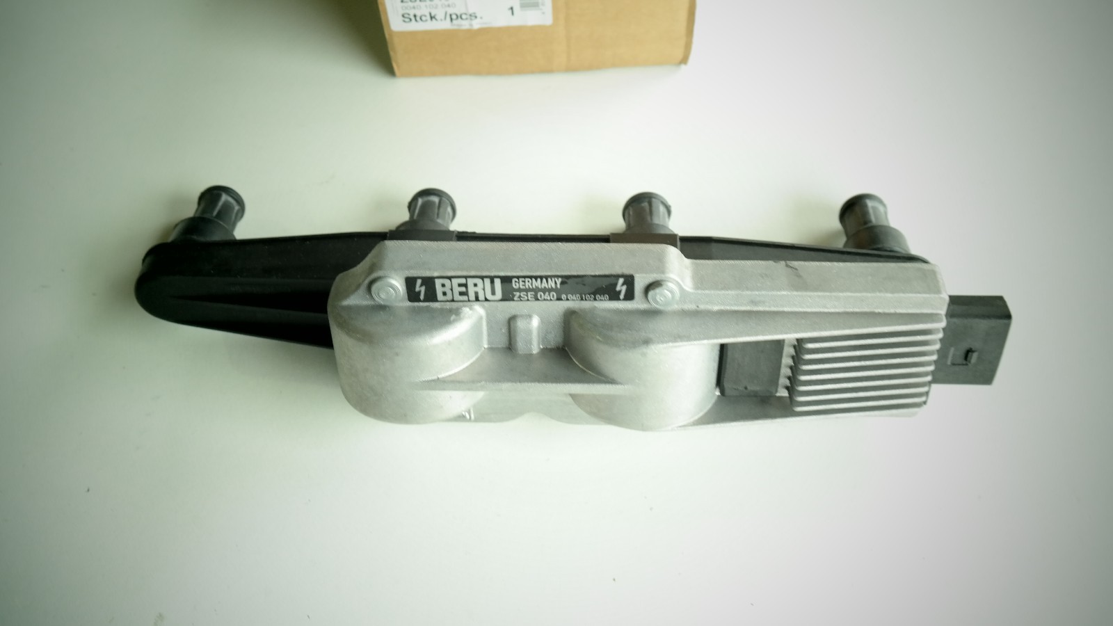 Bobine allumage Beru ZSE040 047905104B Volkswagen Lupo essence