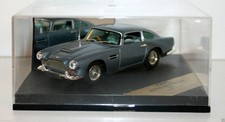 VITESSE 1/43 - V087C - ASTON MARTIN DB4 1960 - BLUE