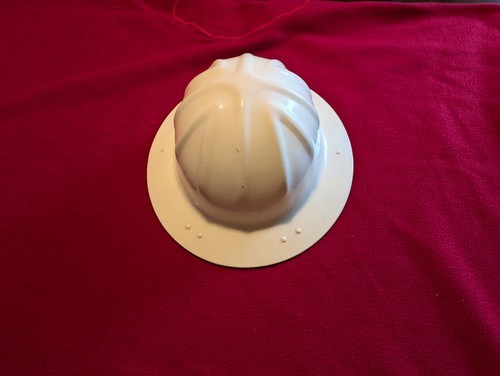 Vintage B.F. McDonald Co. Aluminum Full Brim White Hard Hat Los Angeles Size S