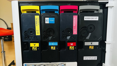 Für Kyocera P5026 oder M5526 Toner TK-5240 Tonerkassetten Set C,MY,K 2x