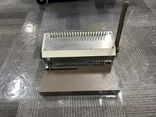 General Binding Corporation GBC Combo Binding Machine Model 222-KM